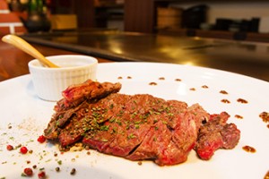 鉄板焼き処来